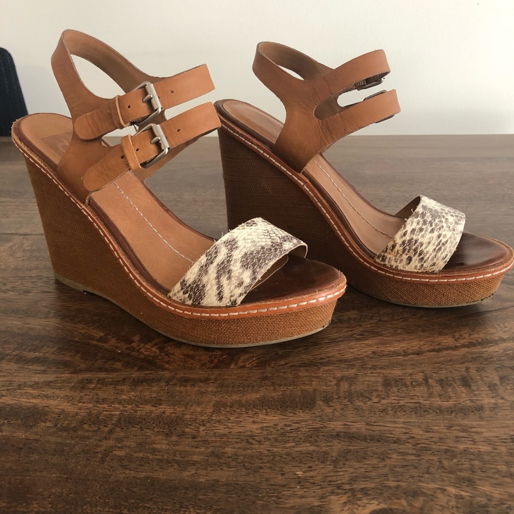 Dolce Vita Tan and Snakeskin Wedge size 7.5